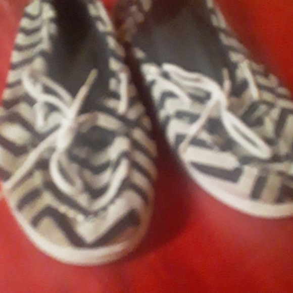 Moccasins w.FREE FLATS💜❤ - Picture 9 of 10